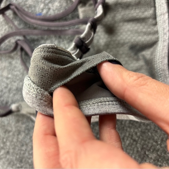 ROXY Women’s Grey Strappy Racerback Athletic Sports Bra size: Medium - Picture 4 of 6
